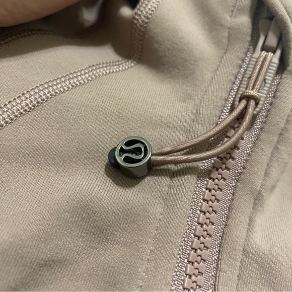 LULULEMON DEFINE JACKET - Picture 8 of 11